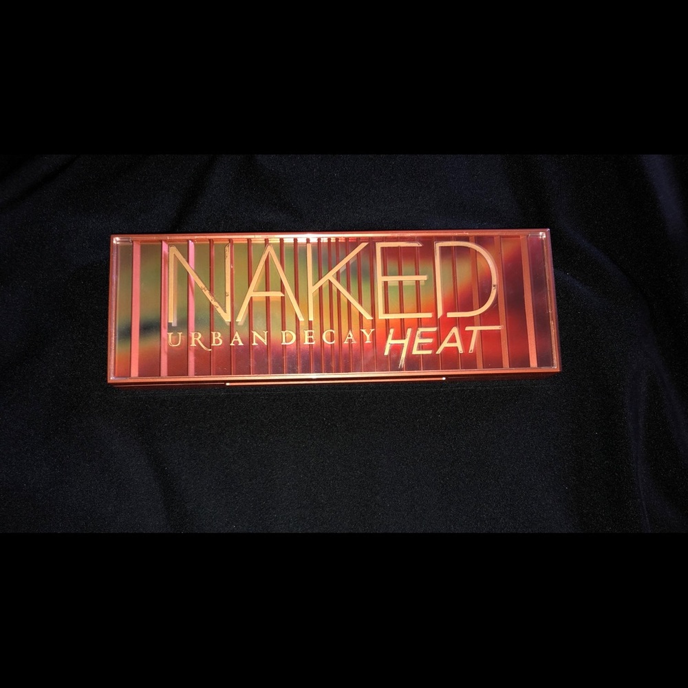 🔥 Urban Decay Heat palette